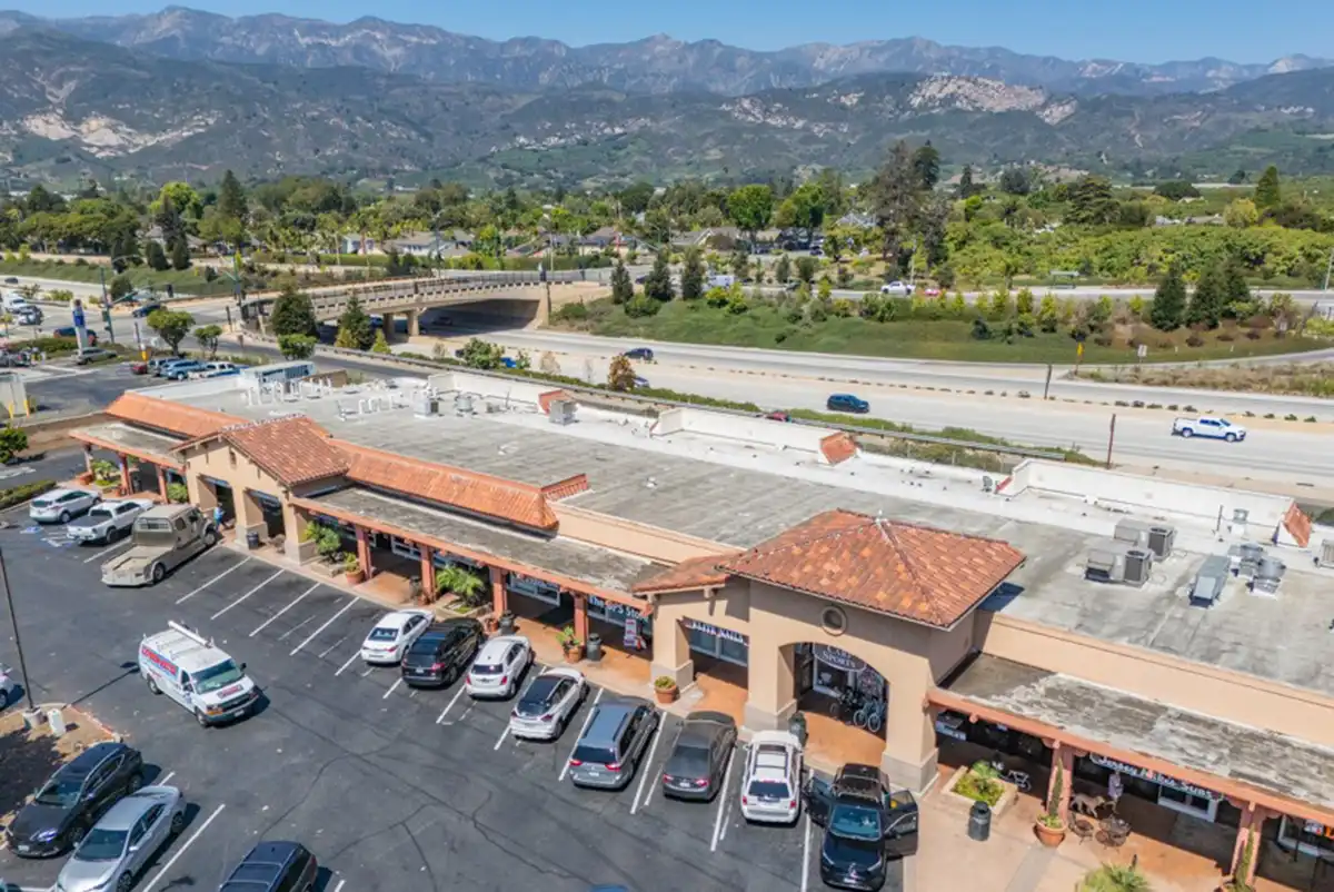 a southern california commercial flat roof